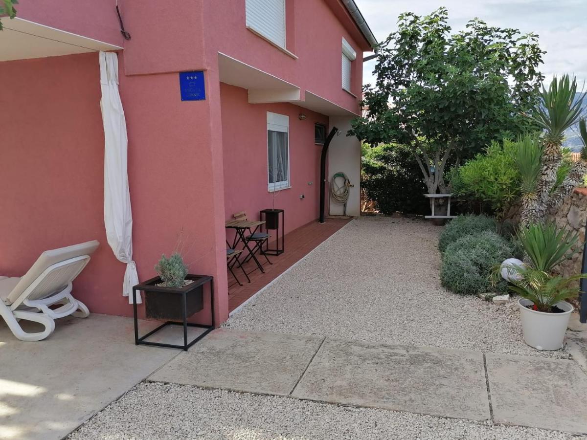 House For Rent Paola Ražanac Exterior foto