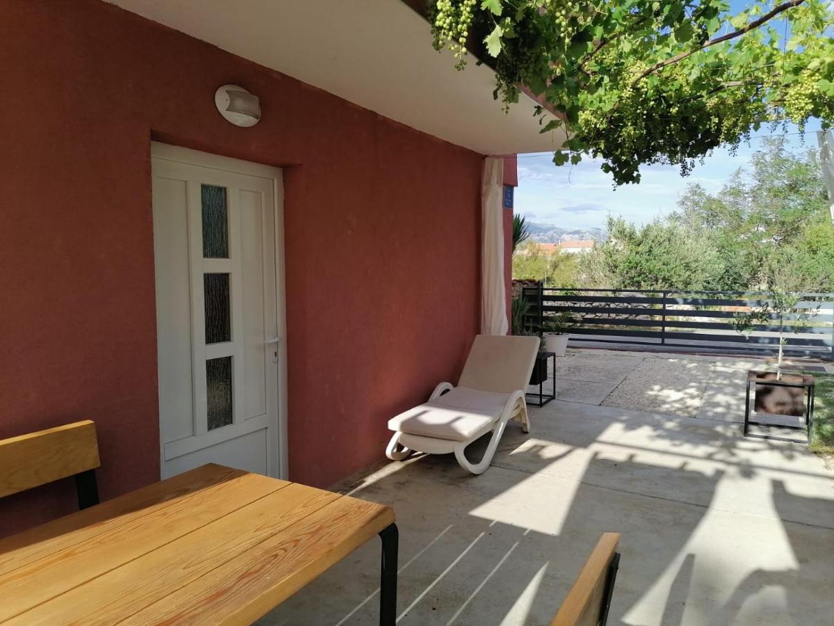 House For Rent Paola Ražanac Exterior foto