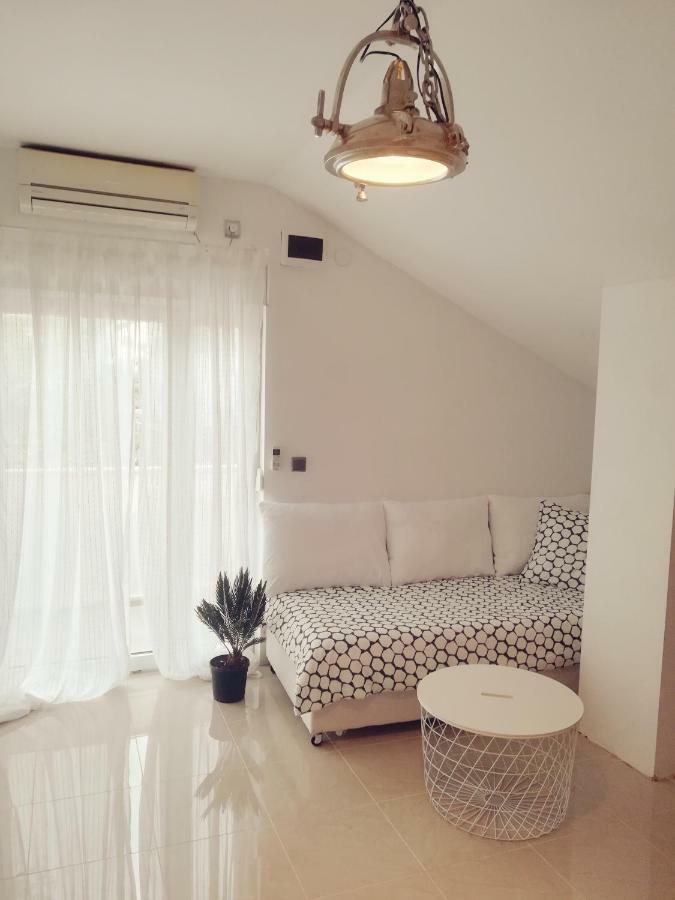 House For Rent Paola Ražanac Exterior foto